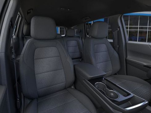 New 2025 Chevrolet Equinox LT image 16