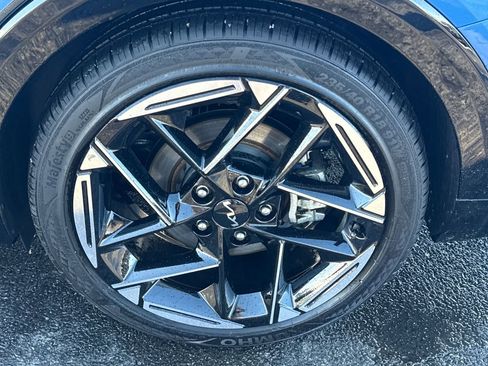 Used 2025 Kia K4 GT-Line image 11