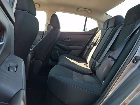 Certified 2023 Nissan Sentra SR w/ Electronics Package FWD image 10