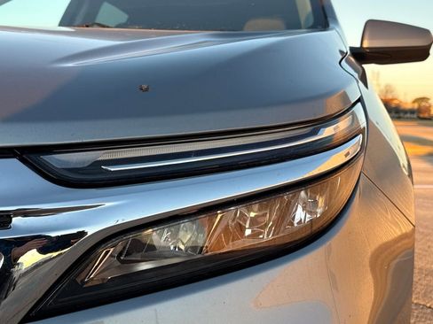 Used 2024 Chevrolet Equinox LT image 12