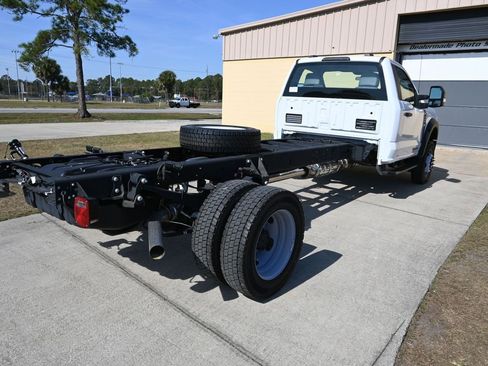New 2025 Ford F550 XL image 23