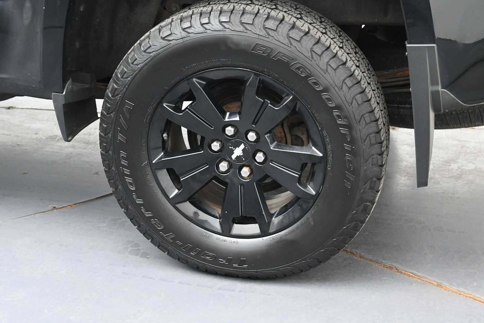 Used 2019 Chevrolet Colorado Z71 w/ Z71 Midnight Edition AWD/4WD image 5