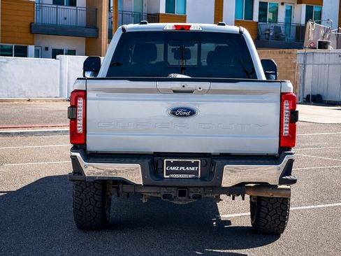 Used 2025 Ford F350 Lariat w/ Lariat Ultimate Package AWD/4WD image 5