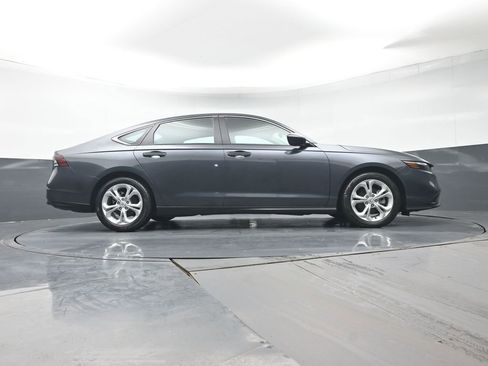 Used 2024 Honda Accord LX image 28