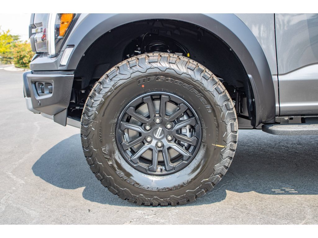 New 2026 Ford F150 Raptor AWD/4WD image 5