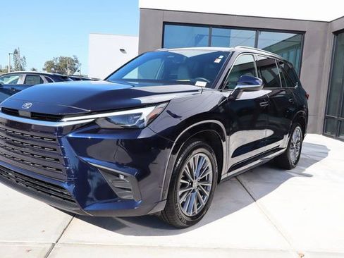 Used 2024 Lexus TX 350 FWD w/ Cold Weather Package image 8