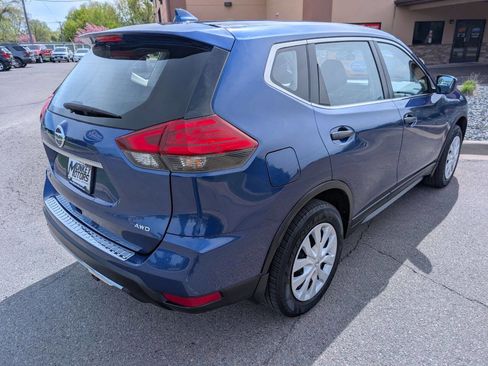 Used 2017 Nissan Rogue S AWD/4WD image 9