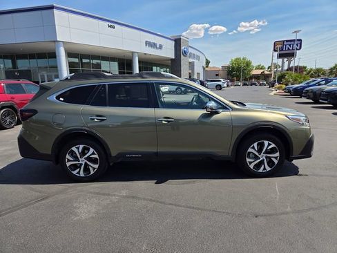 Used 2021 Subaru Outback Touring XT AWD/4WD image 3