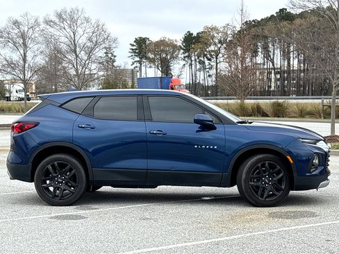Used 2022 Chevrolet Blazer LT FWD image 19