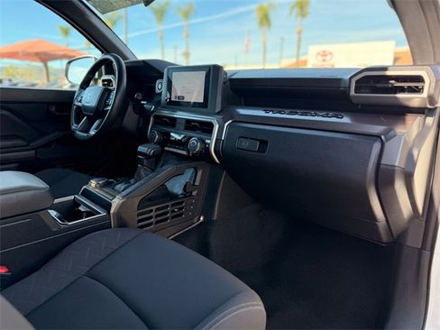 Used 2025 Toyota Tacoma SR5 image 21