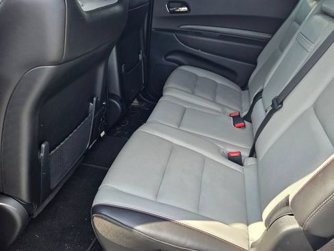 Used 2024 Dodge Durango GT RWD image 9