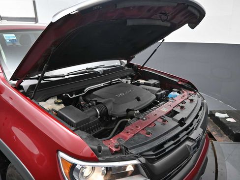 Used 2018 Chevrolet Colorado Z71 image 18