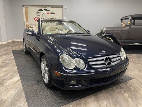 Used 2008 Mercedes-Benz CLK 350 Cabriolet image 3