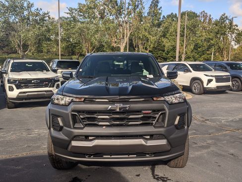 New 2026 Chevrolet Colorado Trail Boss image 2