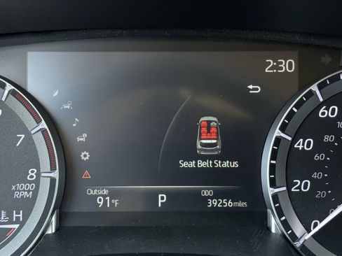 Used 2023 Toyota Highlander XLE image 16