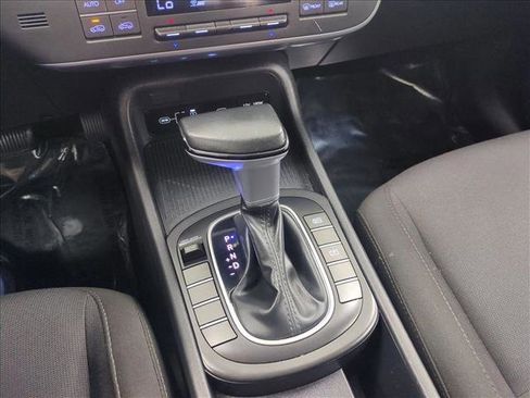 Certified 2024 Hyundai Kona SEL FWD image 12