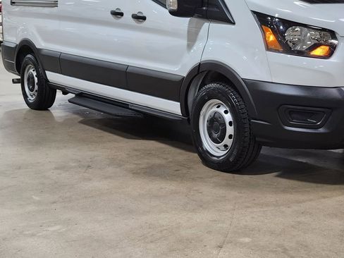 Used 2024 Ford Transit 350 XL image 17