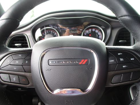 Used 2021 Dodge Challenger R/T Scat Pack RWD image 17