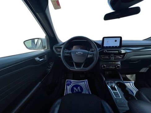 Used 2025 Ford Escape ST-Line Select image 12