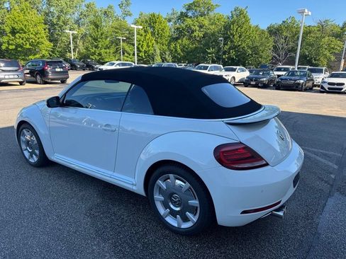 Used 2019 Volkswagen Beetle 2.0T SE w/ SE Premium Package FWD image 5
