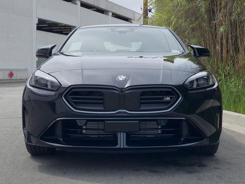 New 2026 BMW M235i xDrive w/ Technology Package image 3