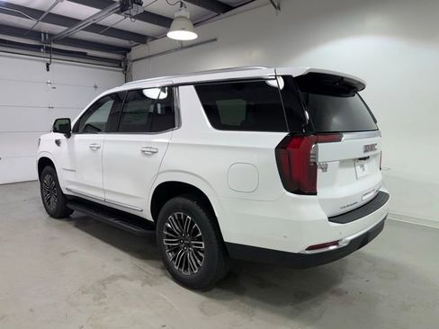 New 2026 GMC Yukon Elevation w/ Elevation Premium Package AWD/4WD image 5