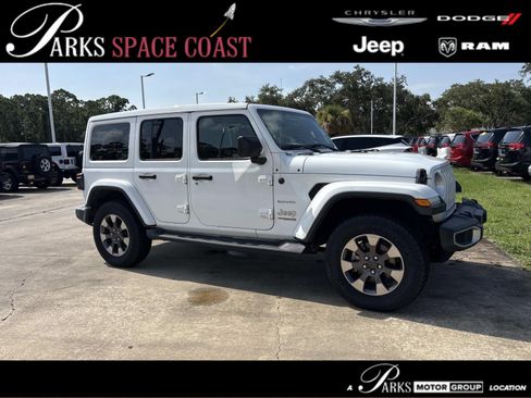 Used 2020 Jeep Wrangler Unlimited Sahara AWD/4WD image 1