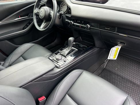 Certified 2025 MAZDA CX-30 AWD 2.5 S w/ Preferred Package image 15