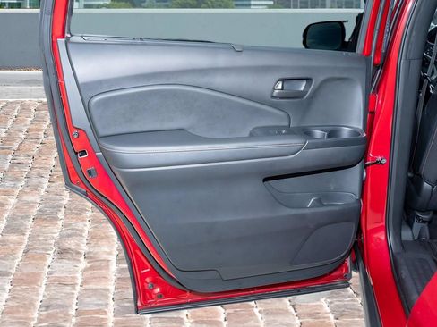 Certified 2023 Honda Passport TrailSport image 12
