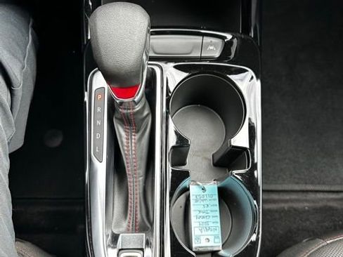 Used 2024 Chevrolet Trax RS w/ Driver Confidence Package image 20