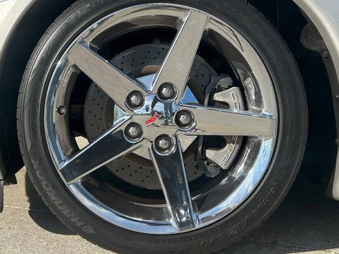 Used 2007 Chevrolet Corvette Convertible w/ Preferred Equipment Group image 48