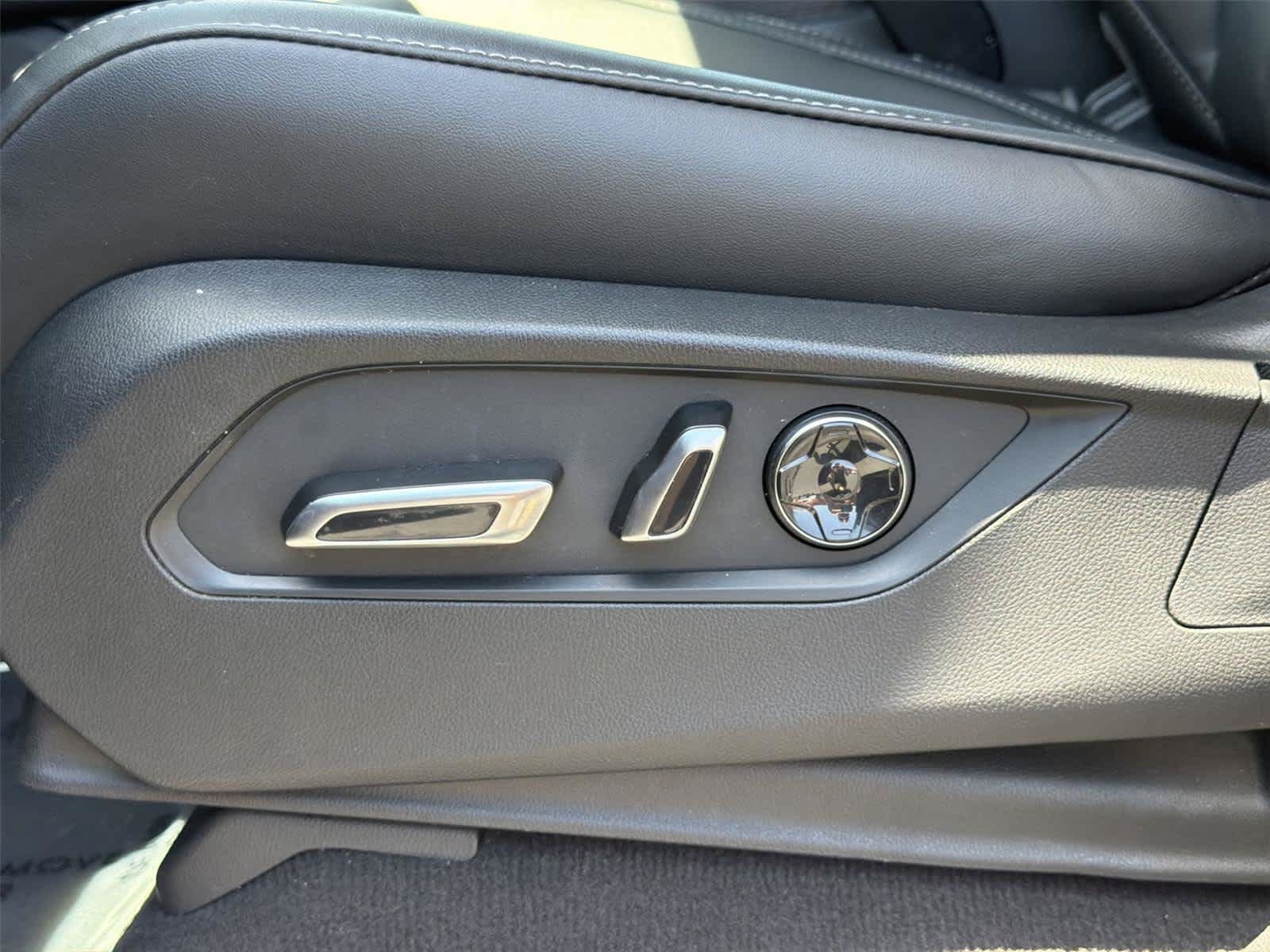 Used 2024 Acura MDX w/ Technology Package FWD image 24