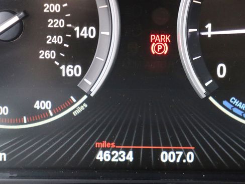 Used 2018 BMW X5 xDrive40e image 26