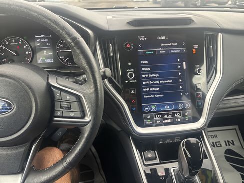 Used 2024 Subaru Outback Limited image 22