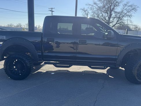 Used 2016 Ford F150 XLT image 9