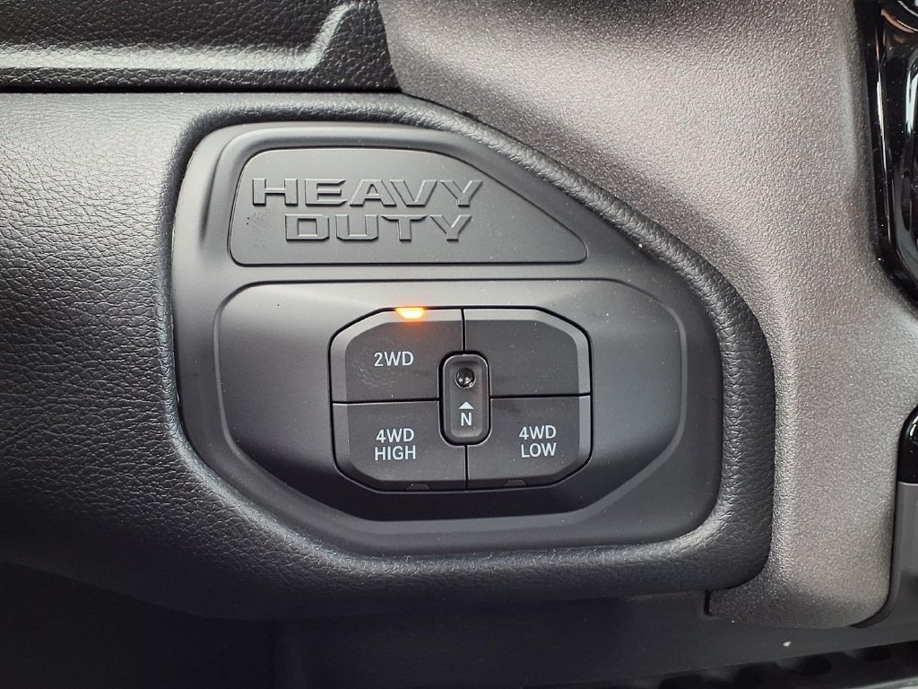 New 2026 RAM 5500 Tradesman AWD/4WD image 9