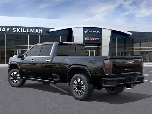 New 2026 GMC Sierra 3500 Denali w/ Denali Reserve Package image 3