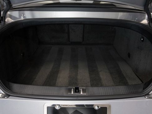 Used 2017 Bentley Continental GT image 52