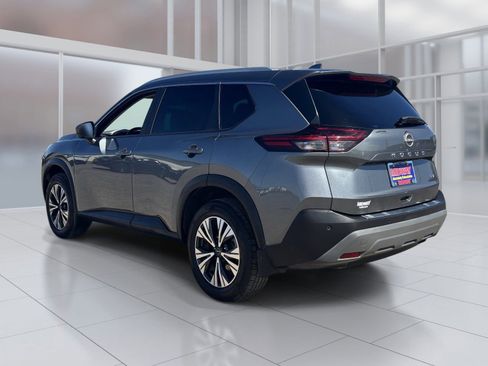 Certified 2023 Nissan Rogue SV w/ SV Premium B Package FWD image 4
