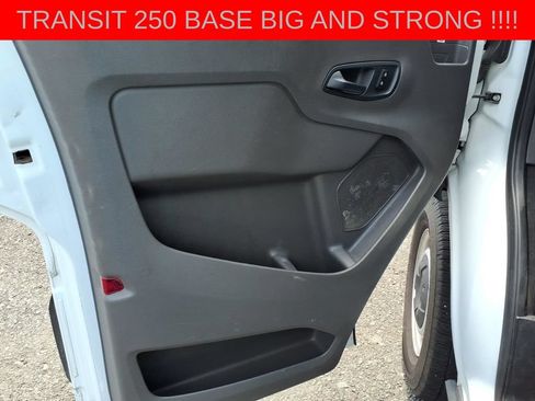 Used 2020 Ford Transit 250 Low Roof RWD image 8