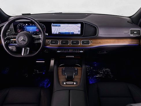 Certified 2025 Mercedes-Benz GLS 450 4MATIC w/ AMG Line Exterior image 6
