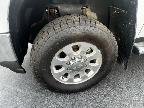Used 2014 GMC Sierra 2500 SLT AWD/4WD image 10