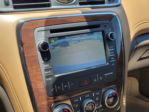 Used 2015 Buick Enclave Premium w/ Experience Buick Package AWD/4WD image 32