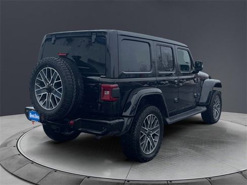 Used 2024 Jeep Wrangler High Altitude image 5