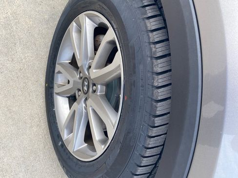 Used 2015 Hyundai Santa Fe Sport 2.0T image 11