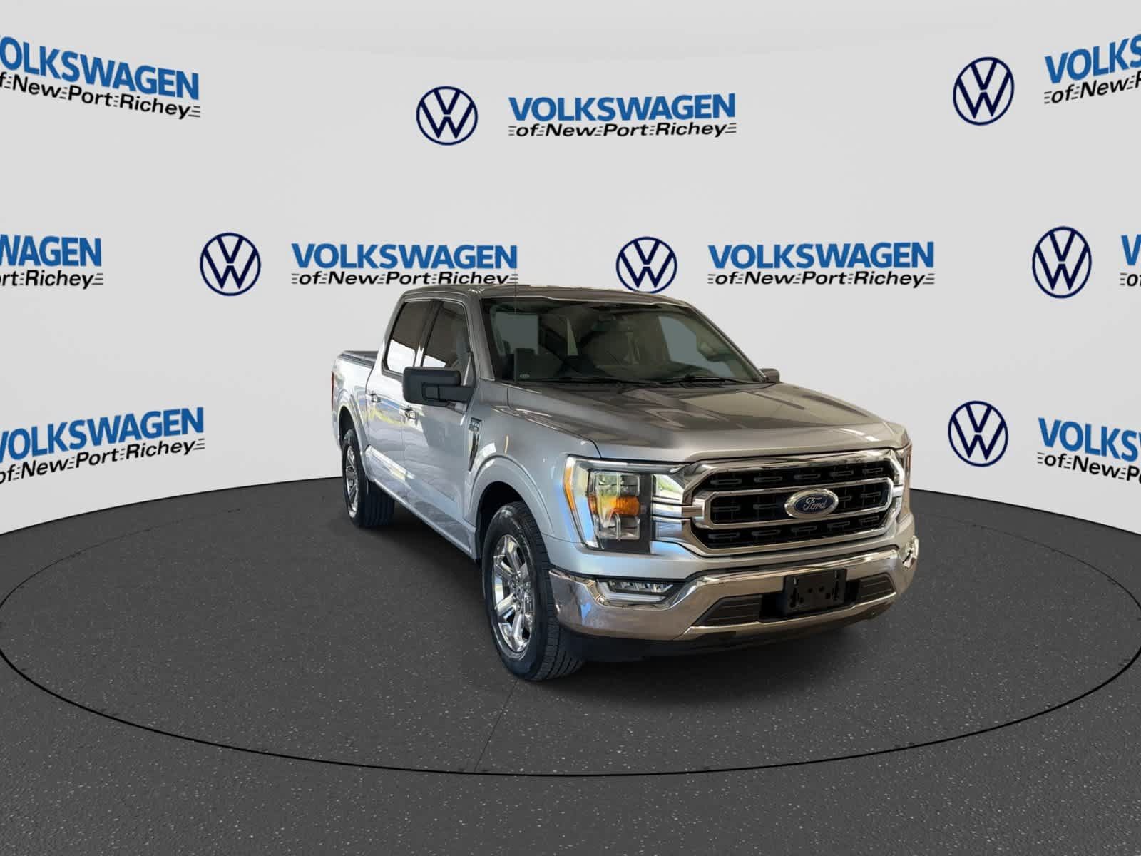 Used 2022 Ford F150 XLT w/ Equipment Group 302A High RWD image 2