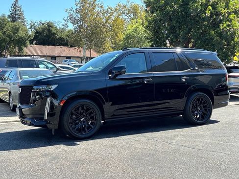 Used 2021 Cadillac Escalade Sport Platinum w/ LPO, ONYX Package AWD/4WD image 7