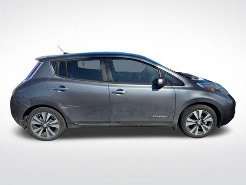 Used 2016 Nissan Leaf SL w/ Premium Package FWD image 4