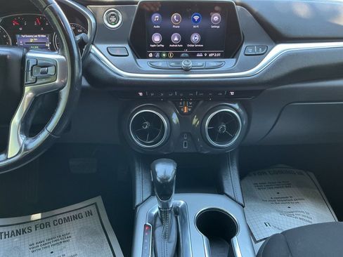 Used 2019 Chevrolet Blazer LT FWD image 18