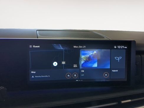 Used 2025 Hyundai Santa Fe Limited image 42